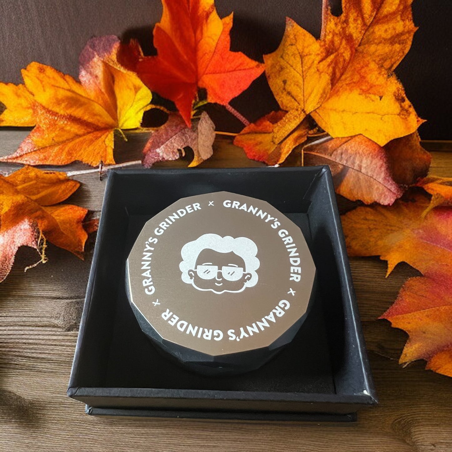 Granny‘s Grinder Silber