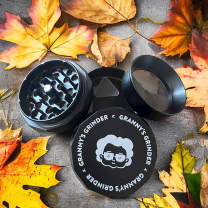 Granny‘s Grinder schwarz